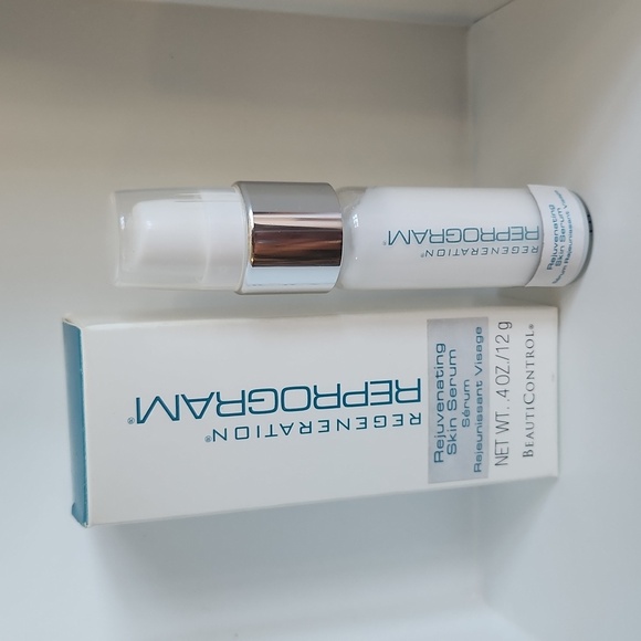 BeautiControl Regeneration Reprogram Rejuvenating Skin Serum - Picture 1 of 3
